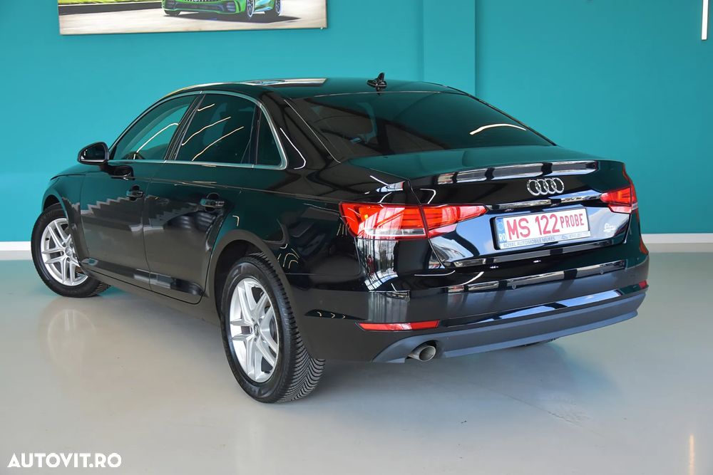 Audi A4 2.0 TDI DPF multitronic Attraction - 4
