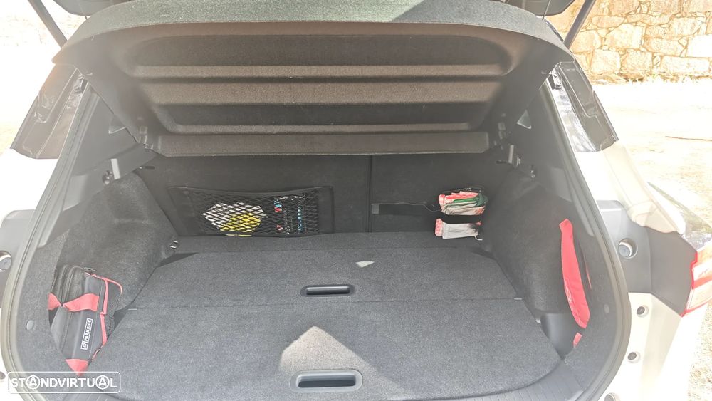 Nissan Qashqai 1.3 DIG-T N-Connecta J18 Led - 24