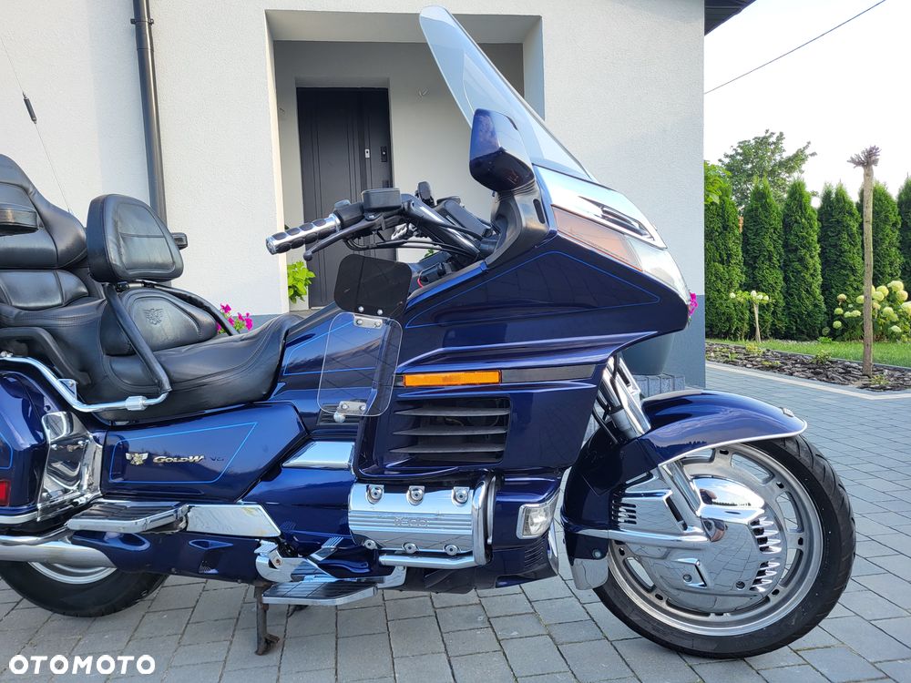 Honda GL - 6