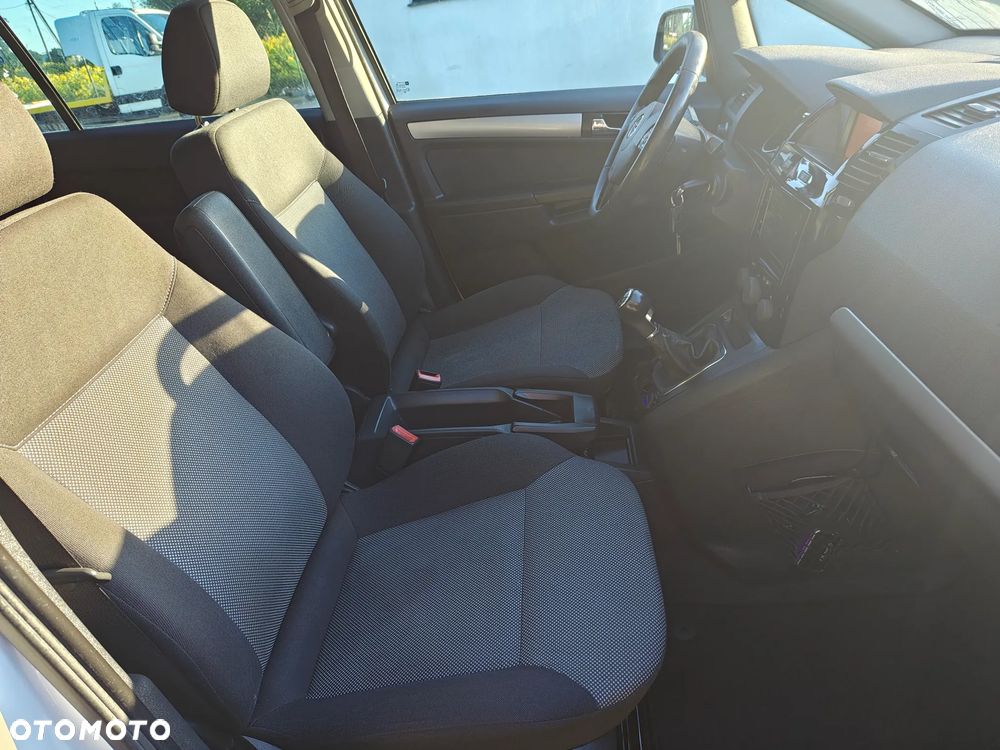 Opel Zafira 1.7 CDTI ecoFLEX Family - 14