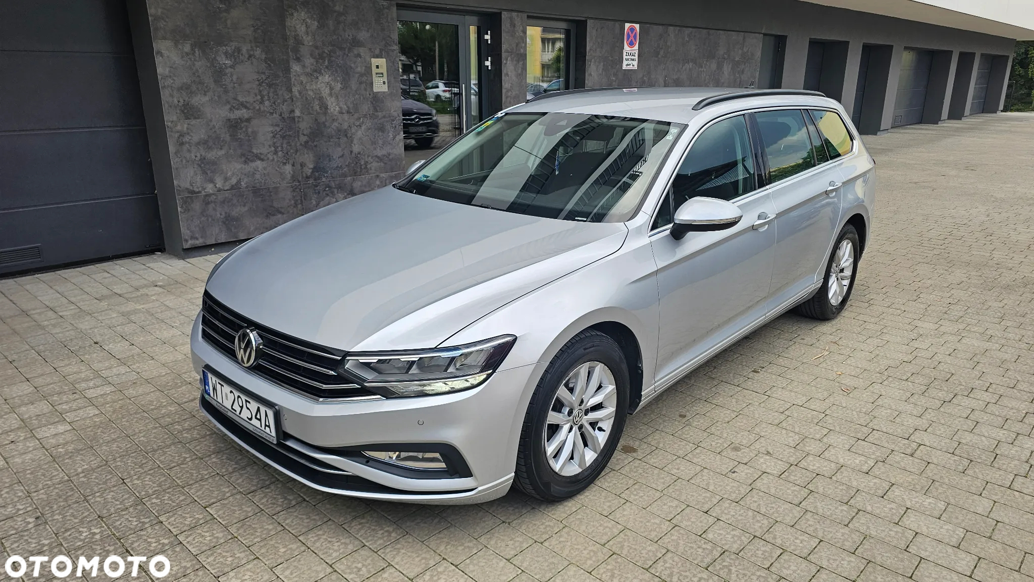Volkswagen Passat 1.5 TSI EVO Business DSG - 2