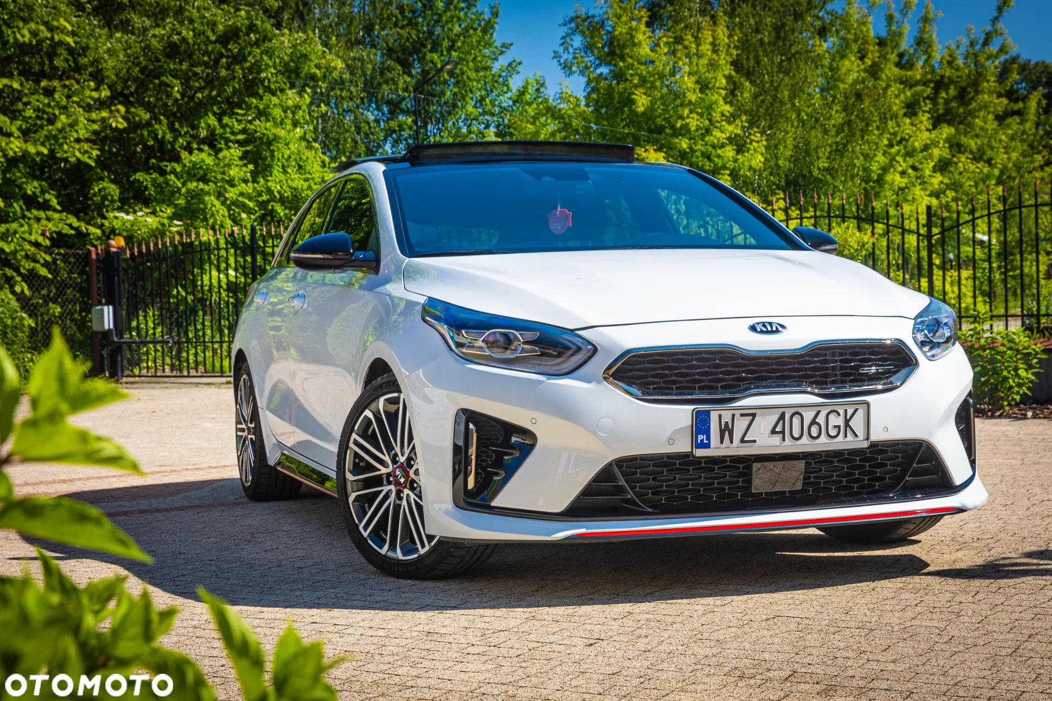 Kia ProCeed 1.6 T-GDI GT DCT - 1