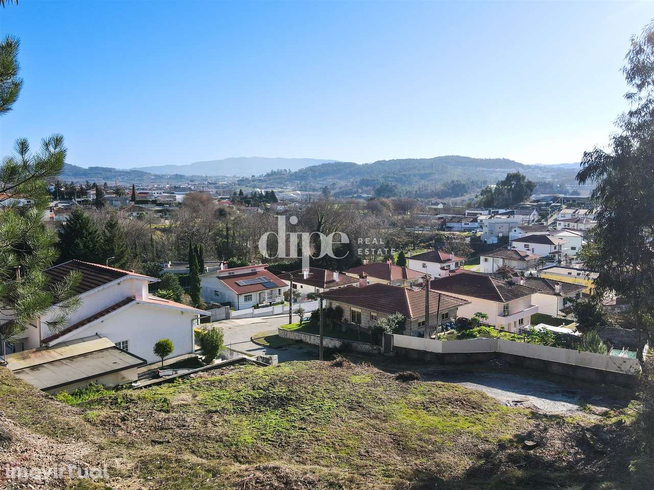 Lote de terreno com 564m2 para construção em Brito - Grande imagem: 4/13