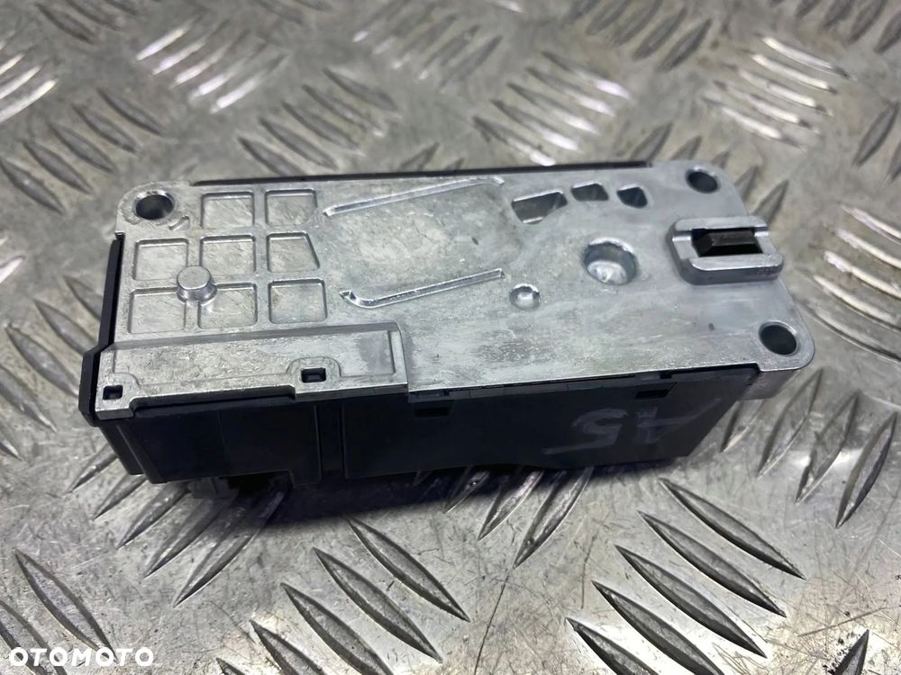 BLOKADA KOLUMNY KIEROWNICZEJ AUDI A4 B9 A5 F5 A6 C8 8B3905861 - 6