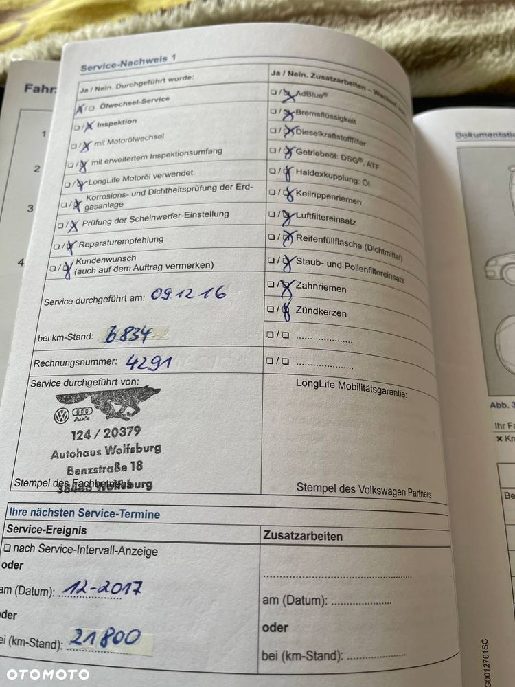 Volkswagen Golf 1.6 TDI BlueMotion Technology Lounge - 29