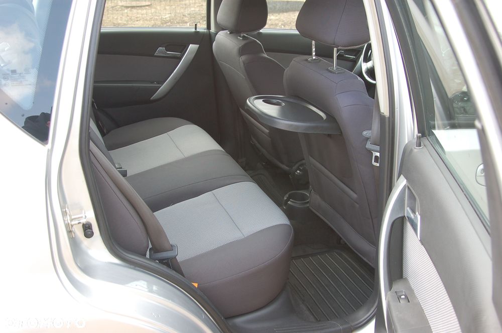 Chevrolet Aveo 1.4 16V LT - 10