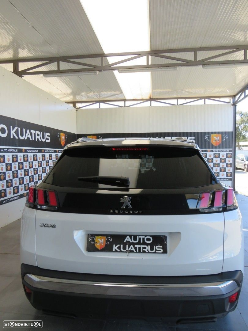 Peugeot 3008 1.5 BlueHDi Allure EAT8 - 32
