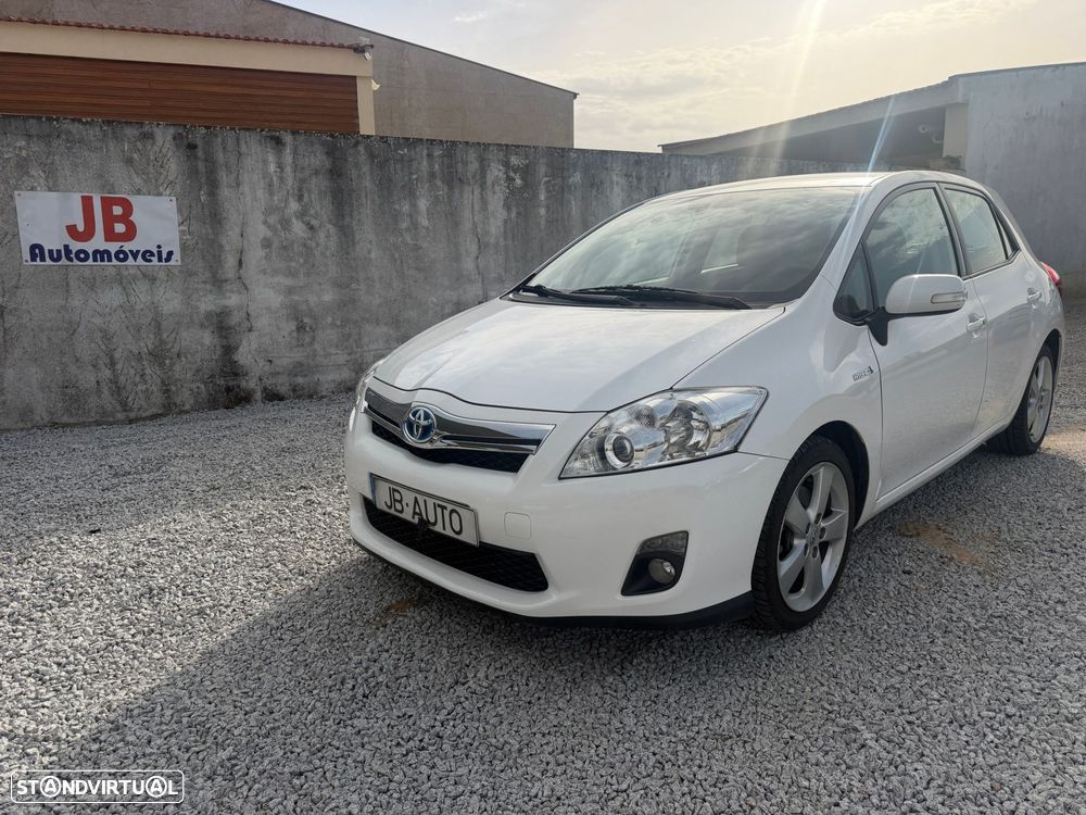 Toyota Auris 1.8 HSD Comfort +P.Sport+Navi - 2