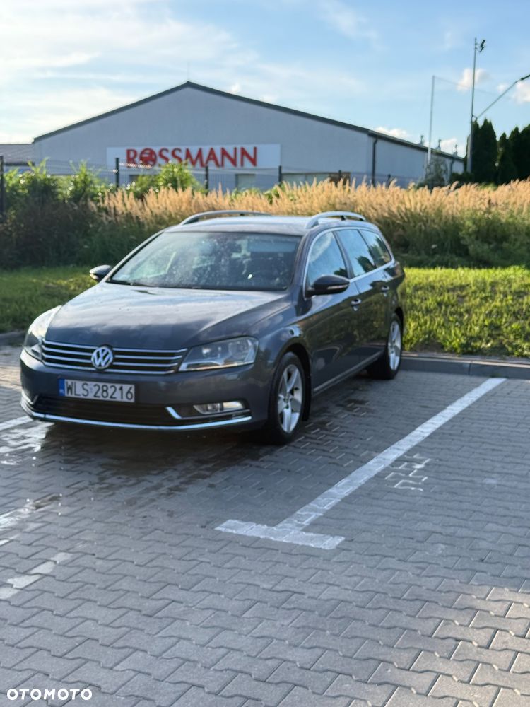 Volkswagen Passat 2.0 TDI BlueMotion Technology Comfortline - 4