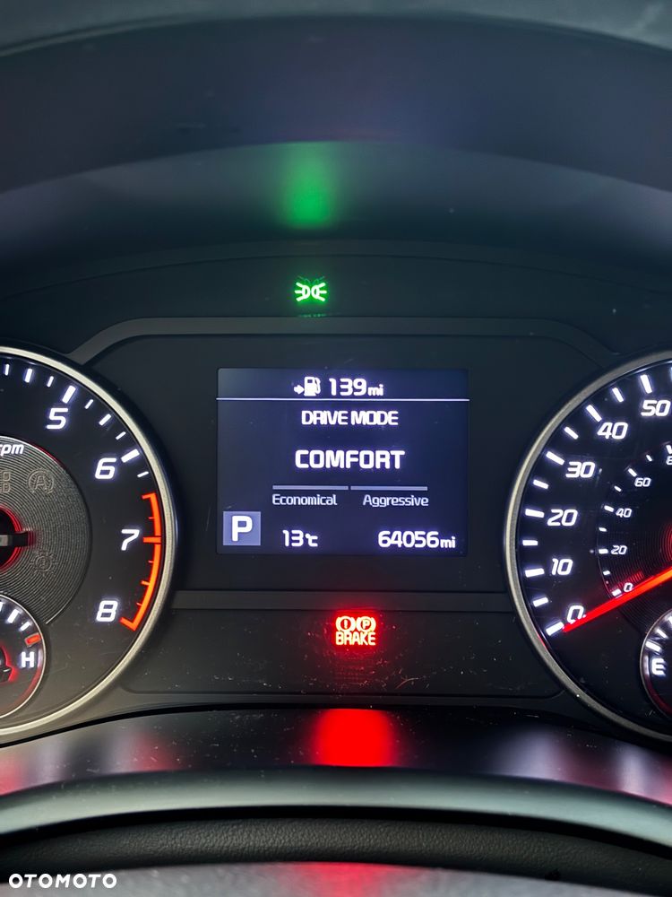 Kia Stinger 3.3 T-GDI AWD GT - 10
