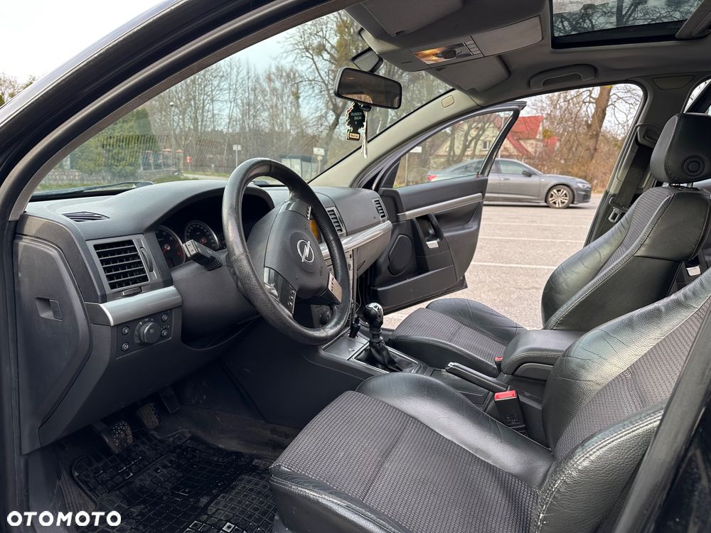 Opel Vectra 2.0 T Elegance - 12