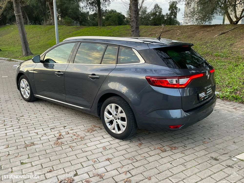 Renault Mégane Sport Tourer 1.3 TCe Limited - 3