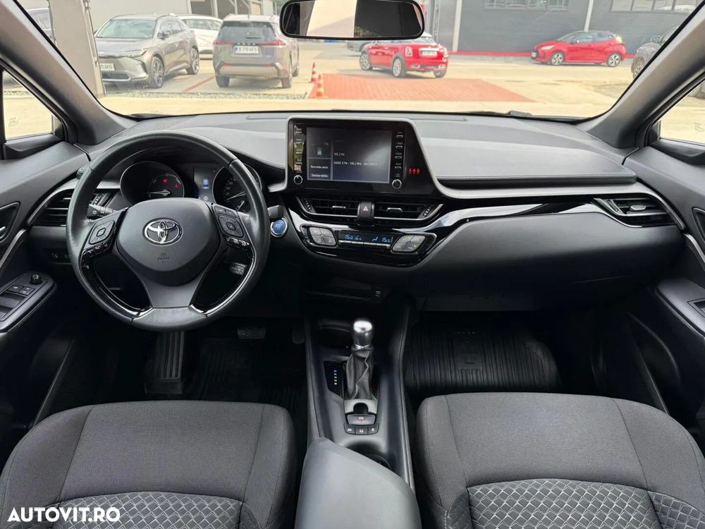 Toyota C-HR 1.8 HSD 122 CP 4x2 CVT Core - 16