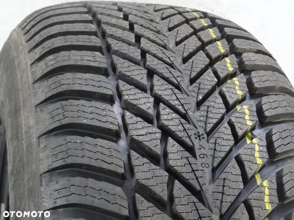 215/60R16 NOKIAN SNOWPROOF 2 , 8,4mm 2025r B5488 - 2