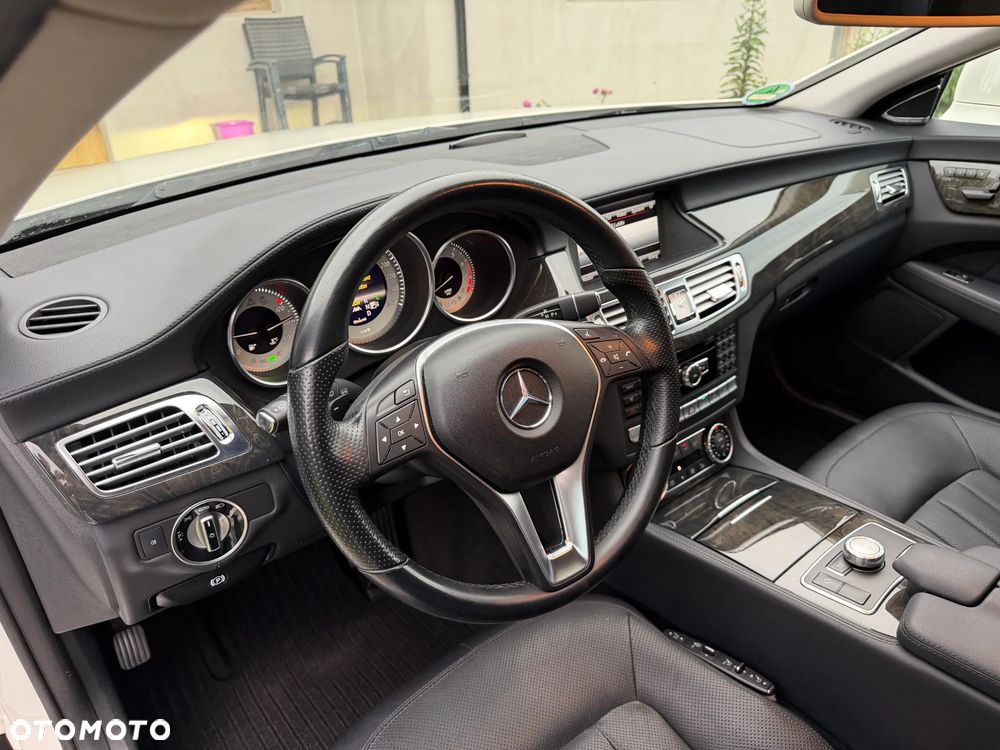 Mercedes-Benz CLS 350 7G-TRONIC - 27