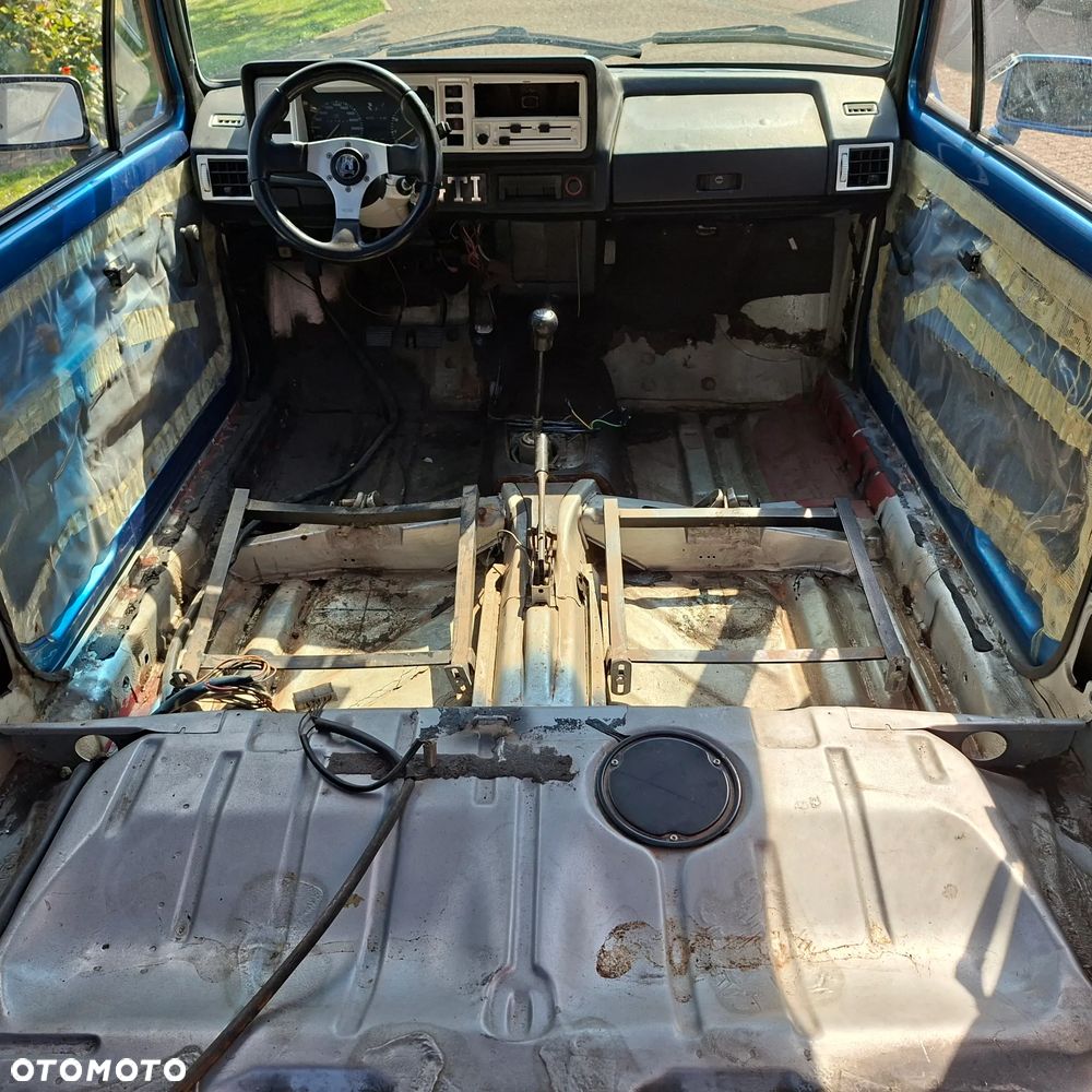 Volkswagen Golf - 29