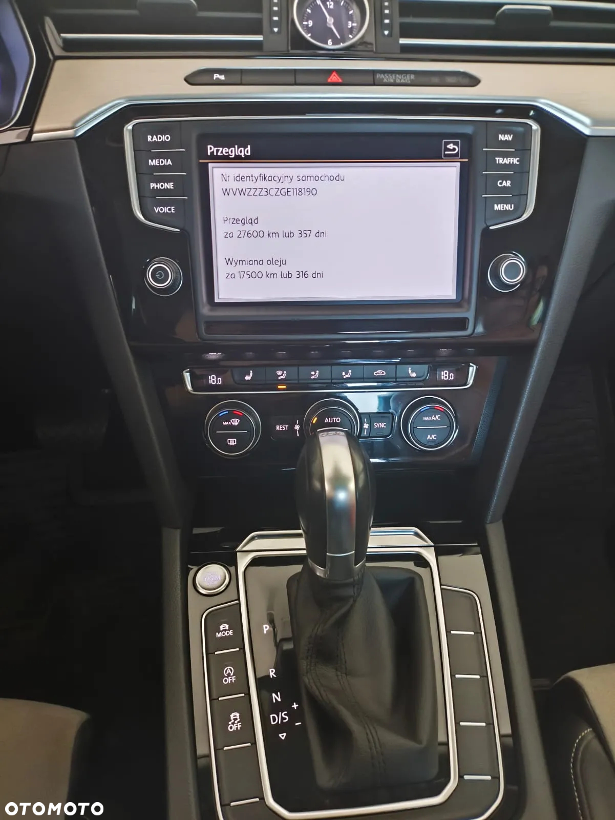 Volkswagen Passat 1.8 TSI BMT Highline DSG - 30