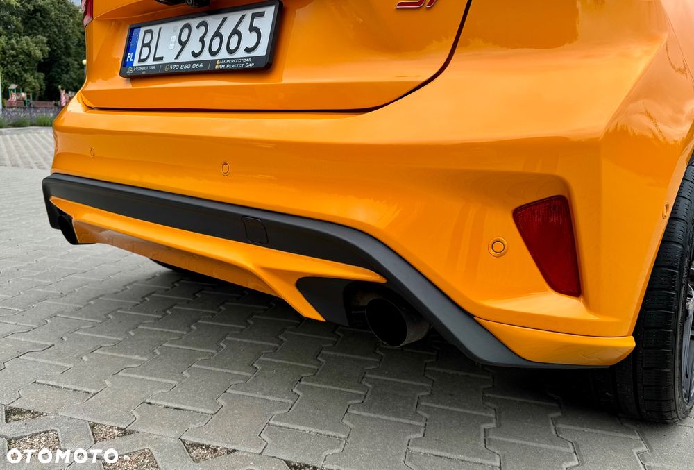 Ford Focus 2.3 EcoBoost S&S ST - 34