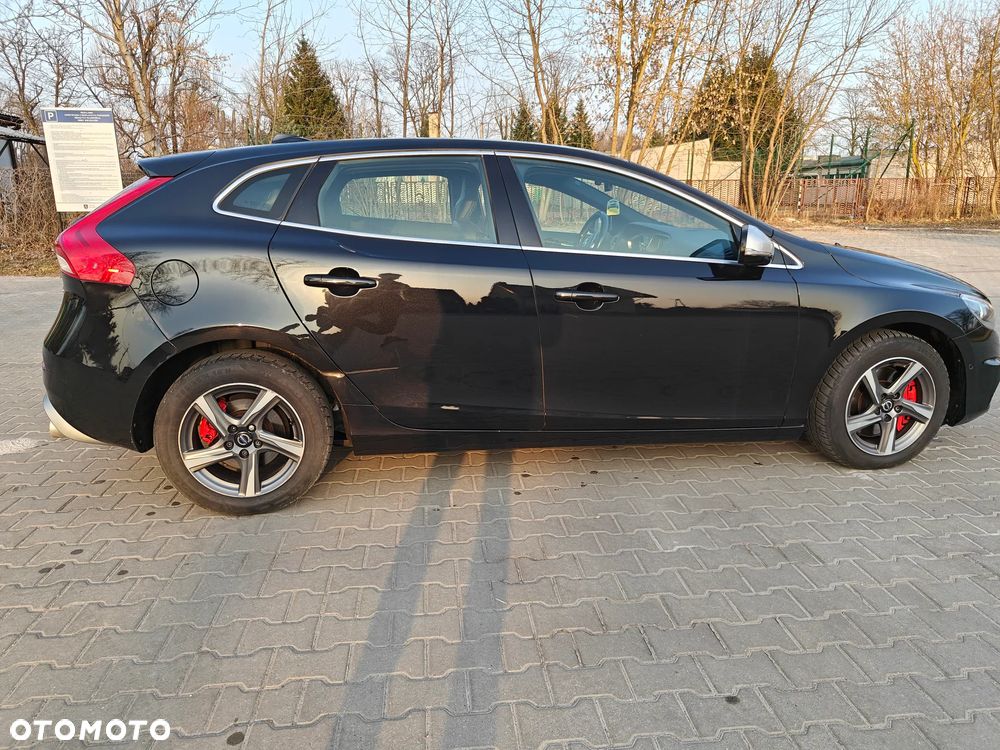 Volvo V40 D4 Drive-E R-Design Kinetic - 4
