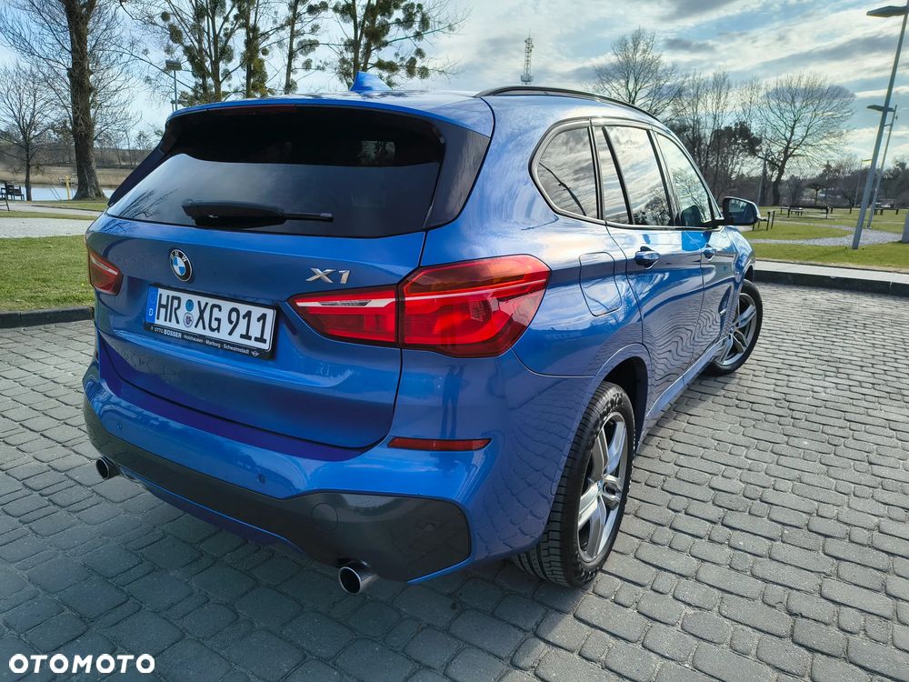 BMW X1 - 10