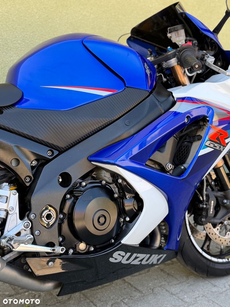 Suzuki GSX-R - 15