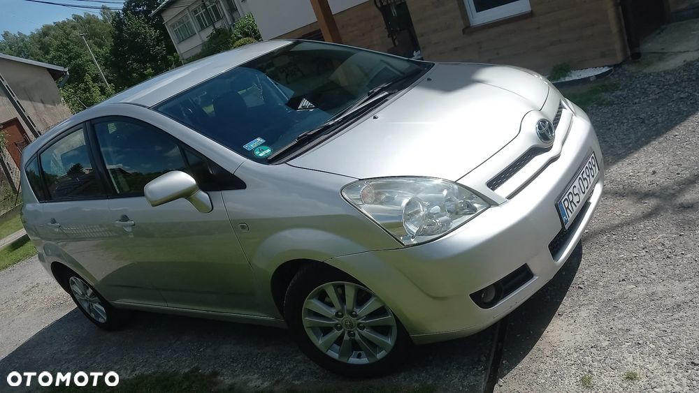 Toyota Corolla Verso 1.8 Sol + 7os - 2