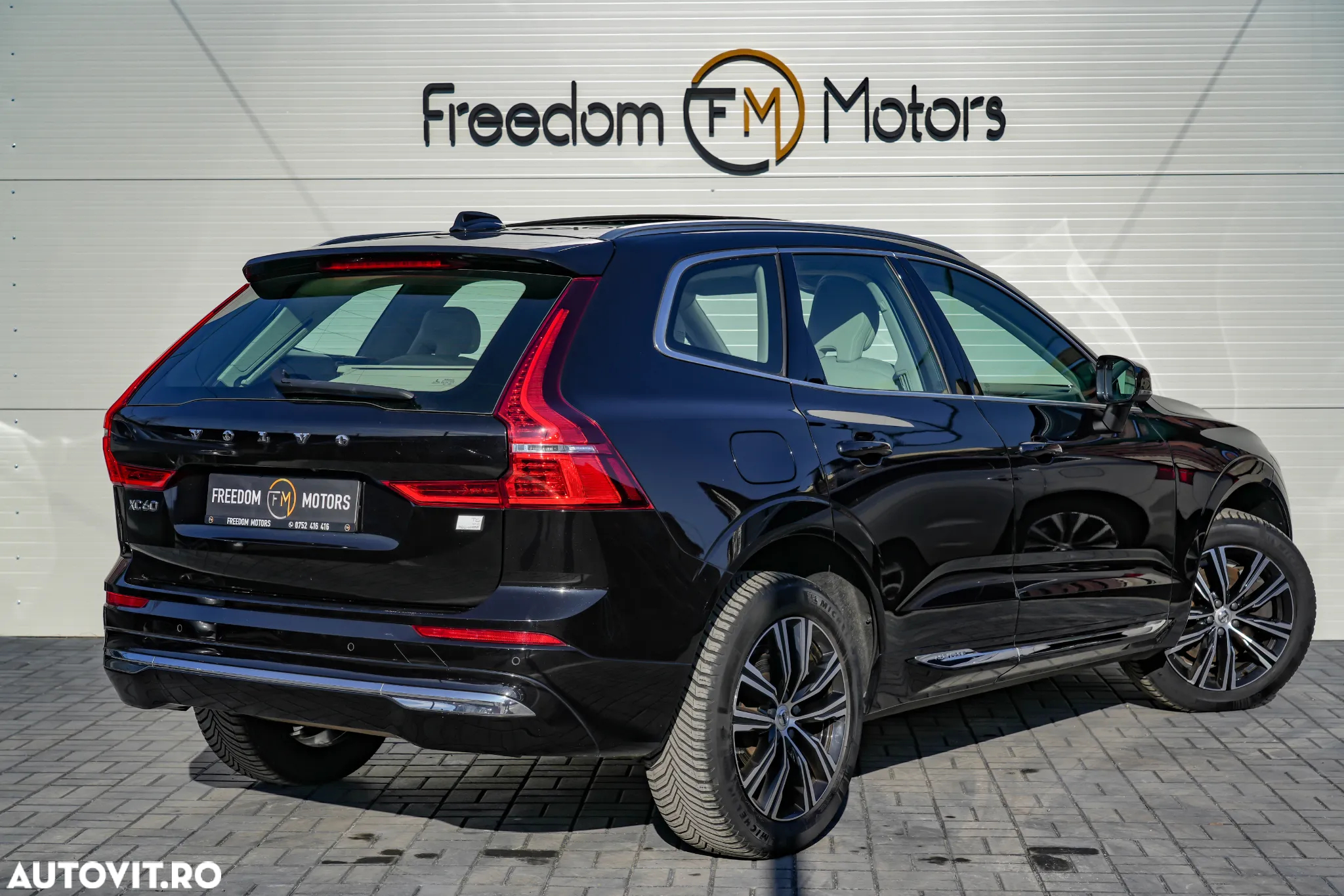 Volvo XC 60 T6 AWD Recharge Geartronic Inscription Expression - 3