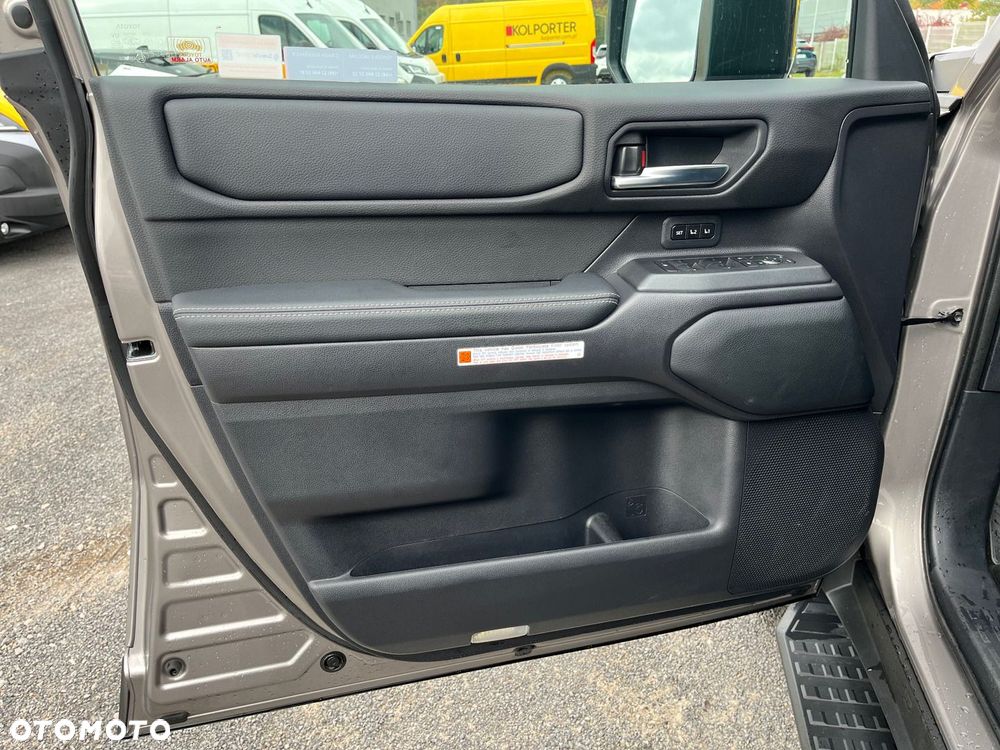 Toyota Land Cruiser LC 2.8 D-4D Executive - 22
