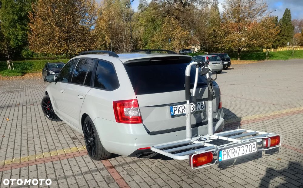 Skoda Octavia 2.0 TDI (Green tec) DSG RS - 8