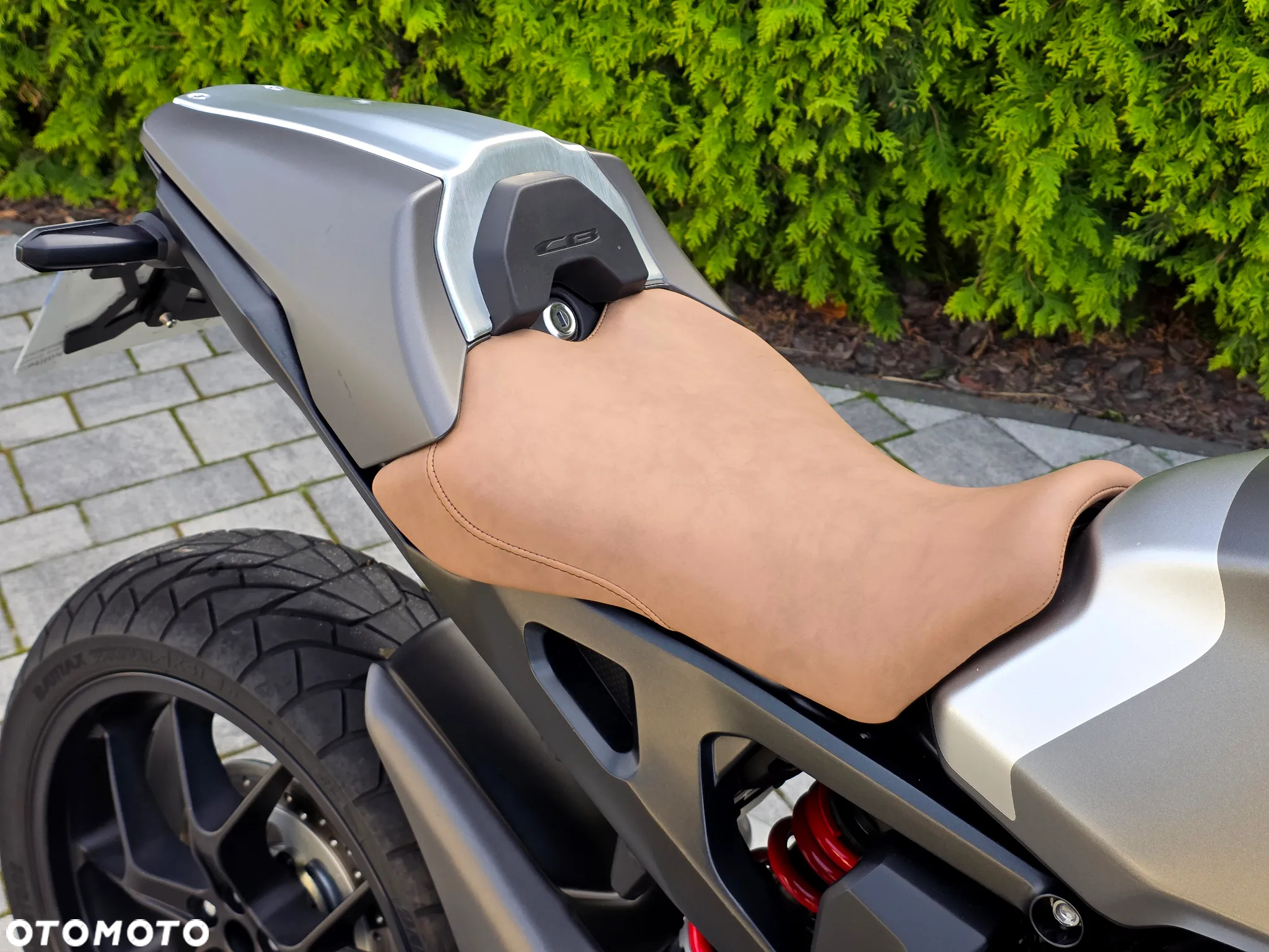 Honda CB - 6