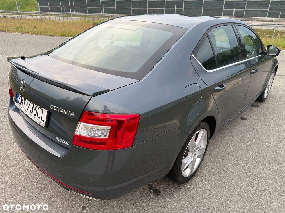 Skoda Octavia 2.0 TDI RS - 14