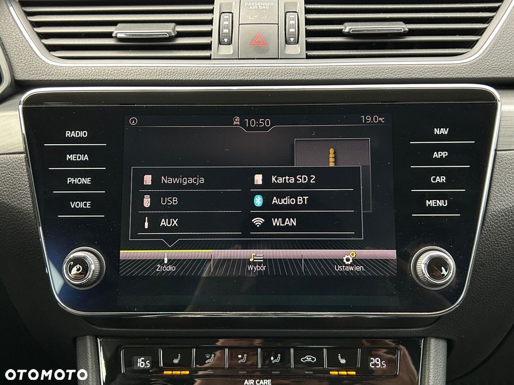 Skoda Superb 2.0 TDI Style - 32