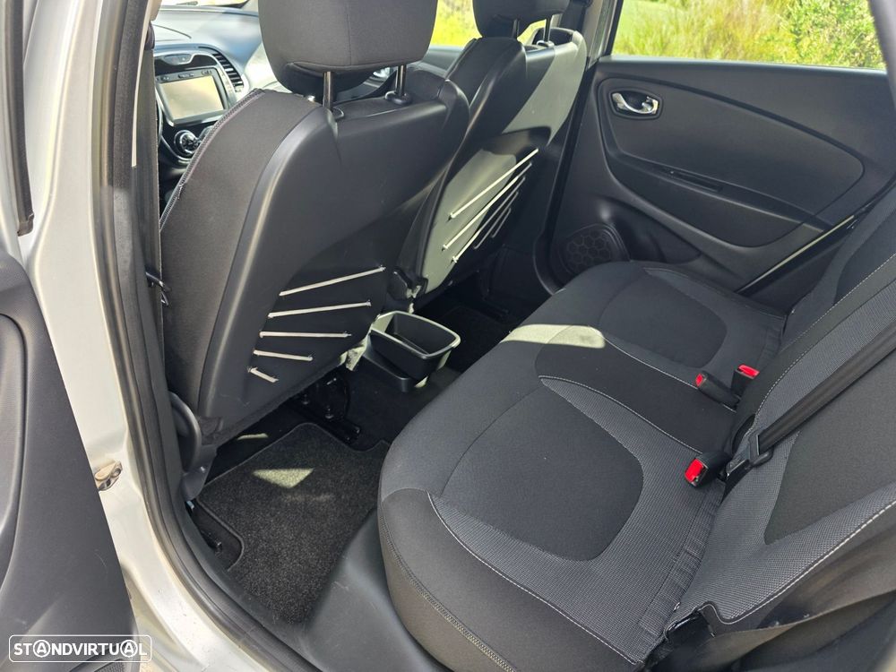 Renault Captur 1.5 dCi Exclusive - 12