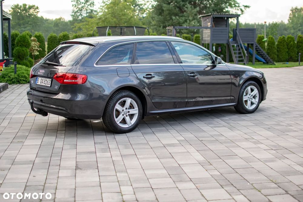 Audi A4 Avant - 12
