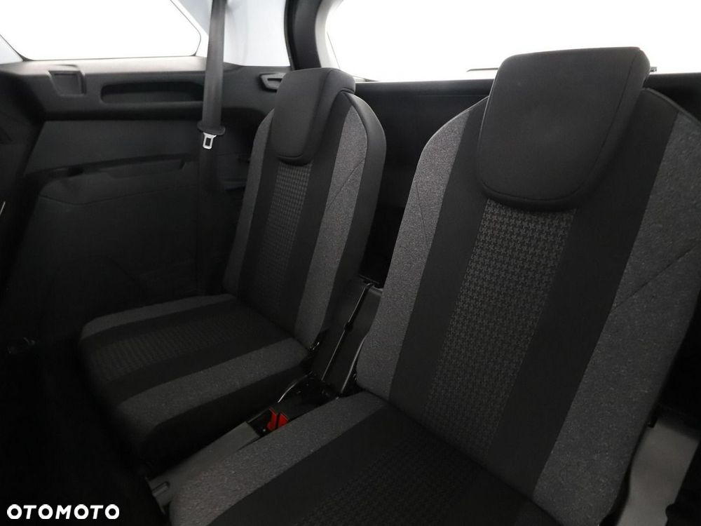 Peugeot 5008 PureTech 130 Stop & Start Active Business-Paket - 39