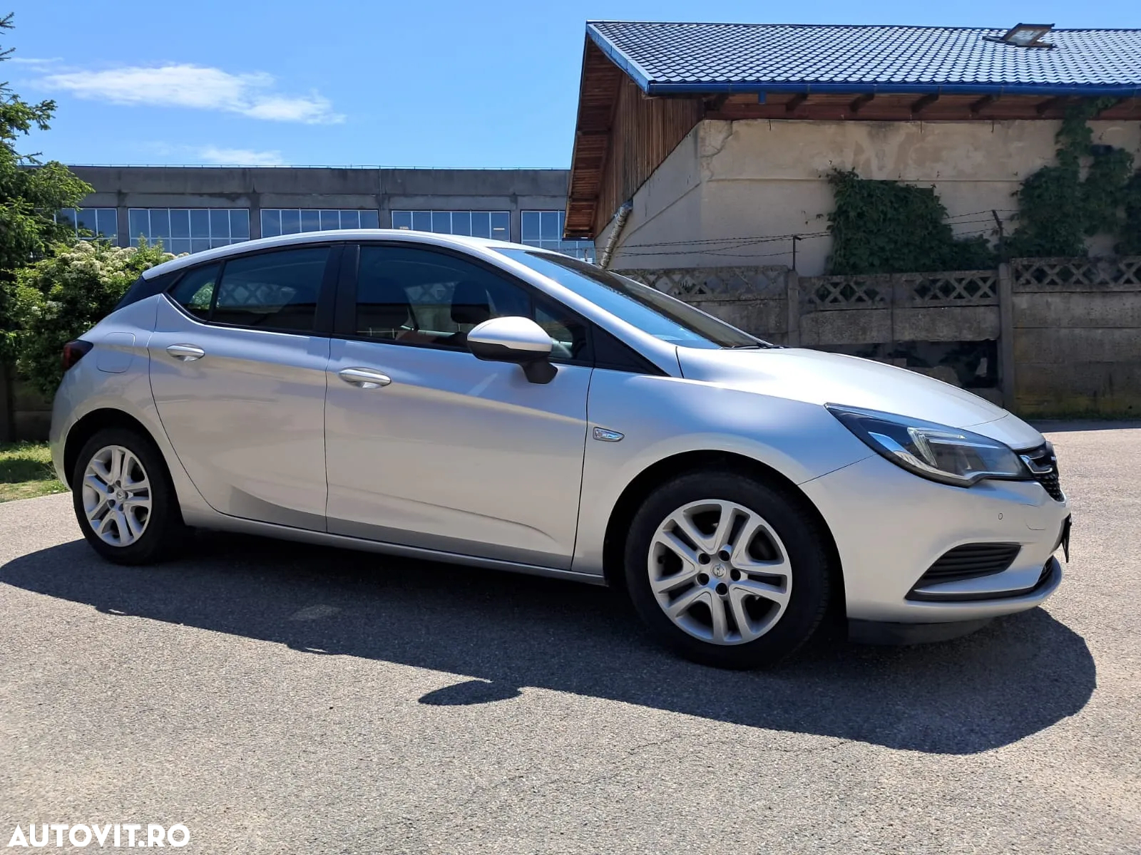 Opel Astra 1.6 CDTI ECOTEC ECOFlex Start/Stop Innovation - 4