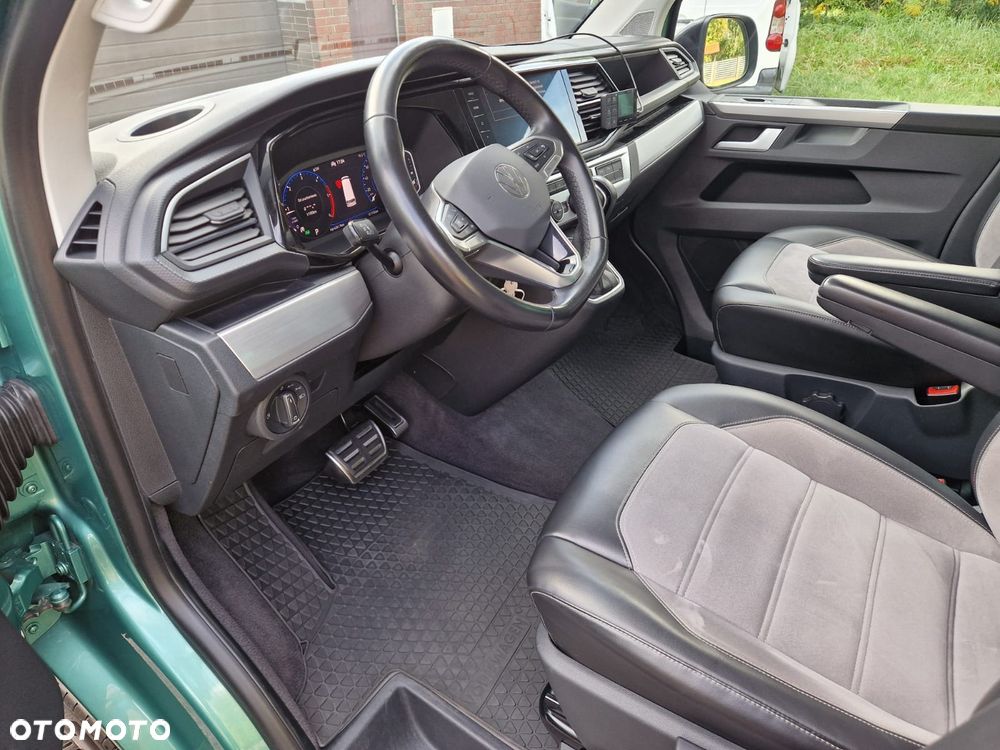 Volkswagen Multivan - 18