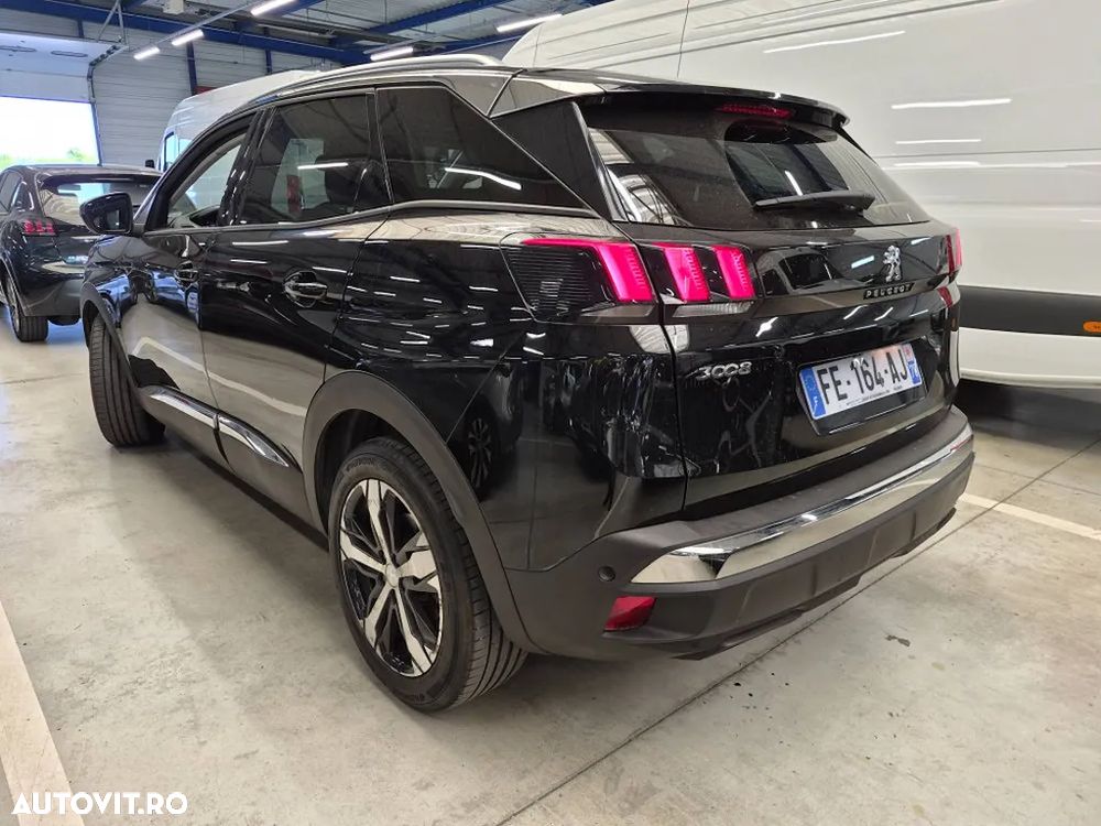 Peugeot 3008 BlueHDi 130 Stop & Start EAT8 Allure - 3