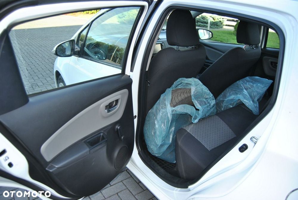 Toyota Yaris - 19
