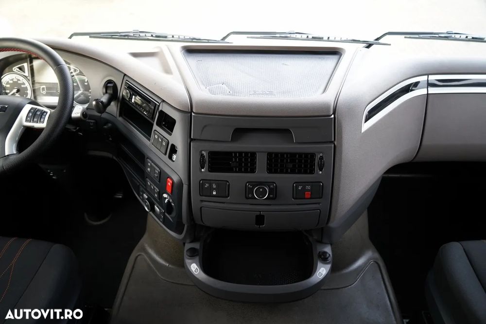 DAF XF 480 / CABINĂ SPATIALĂ / RETARDER / 100% ANVELOPE - 30