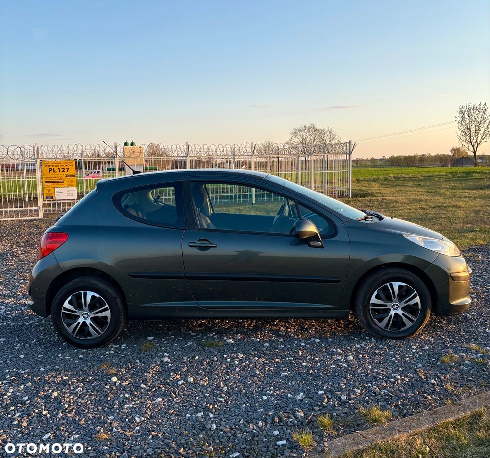 Peugeot 207 90 Sport - 15