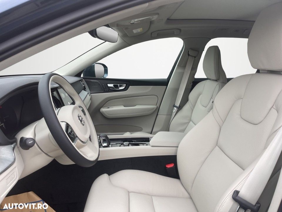Volvo XC 60 T8 AWD AT PHEV Plus Bright - 9