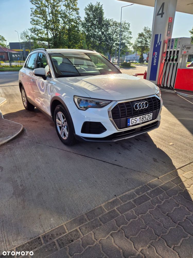Audi Q3 35 TFSI S tronic - 1