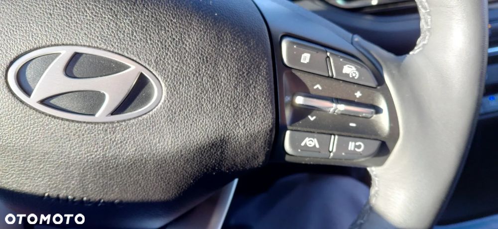 Hyundai i30 1.5 T-GDI 48V Smart - 13