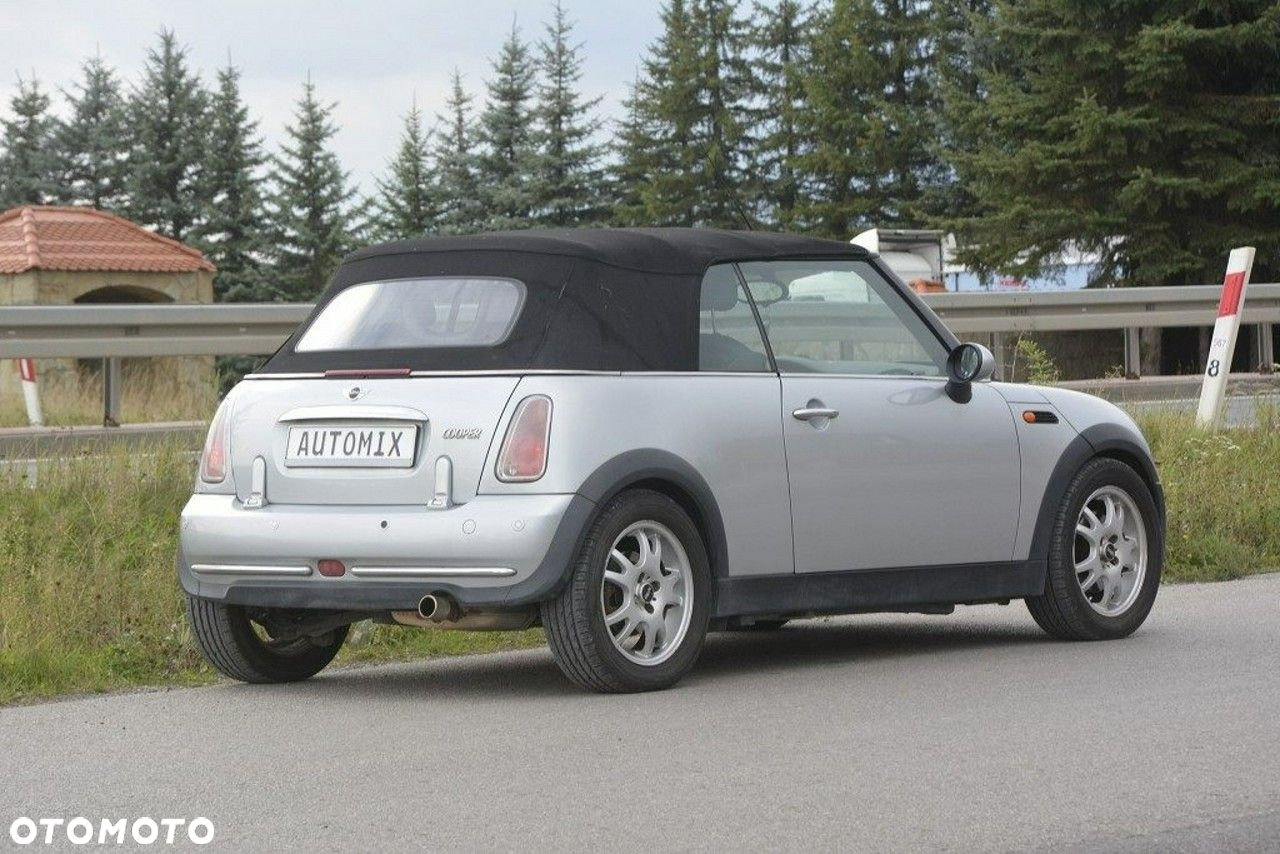 MINI Cooper Cabrio - 7
