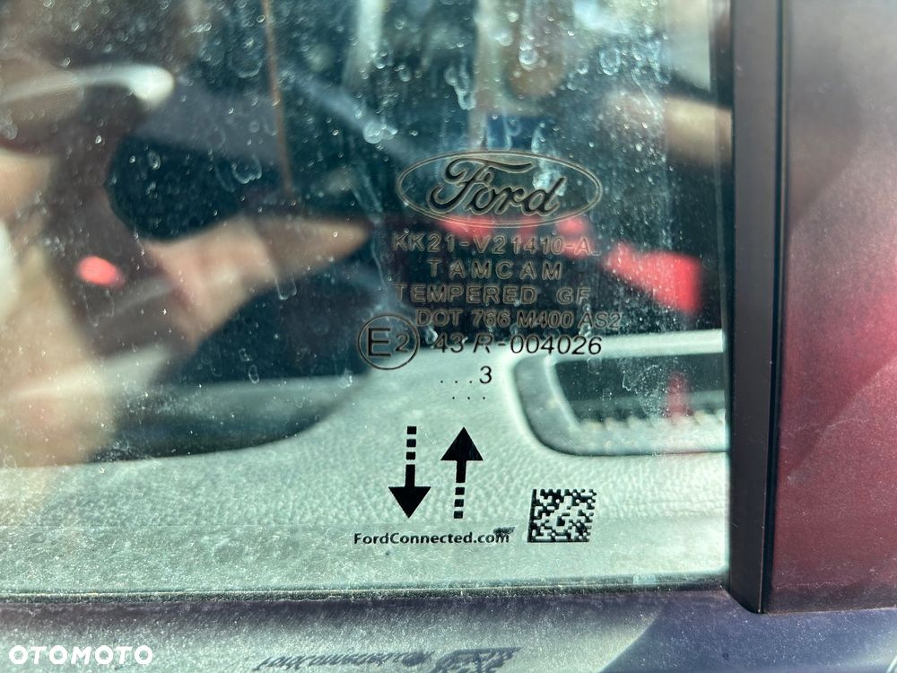 Ford Tourneo Custom - 5