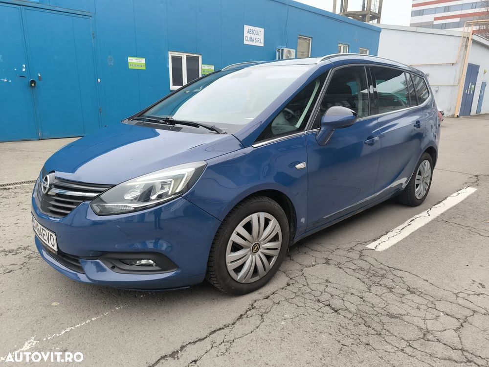 Opel Zafira - 2