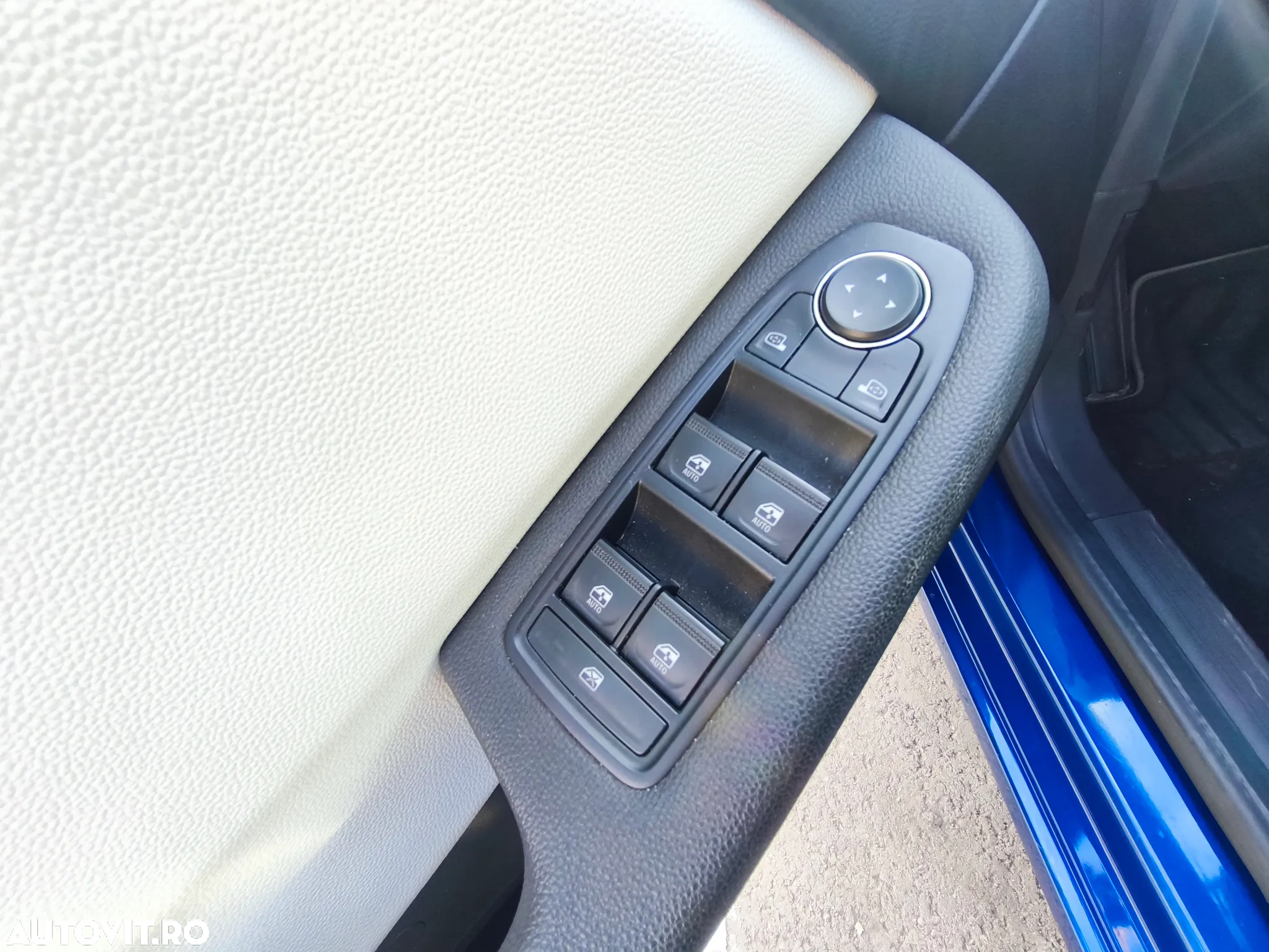 Renault Clio - 12