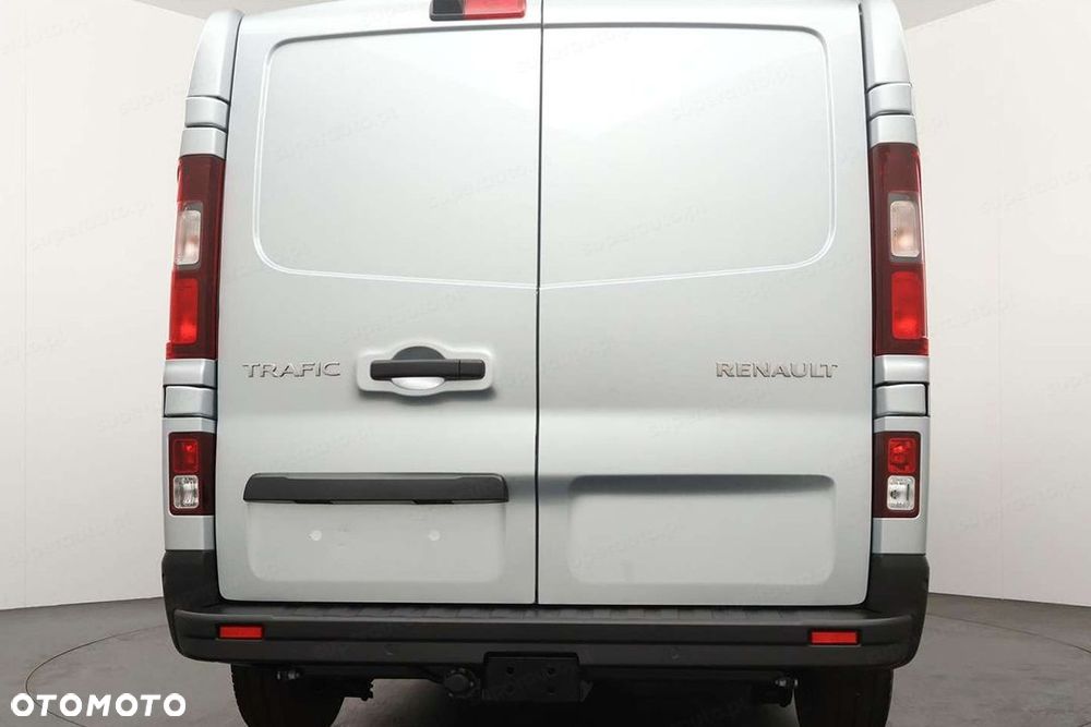 Renault Trafic dCi L2H1 Extra AT9 2.0 170KM - 8
