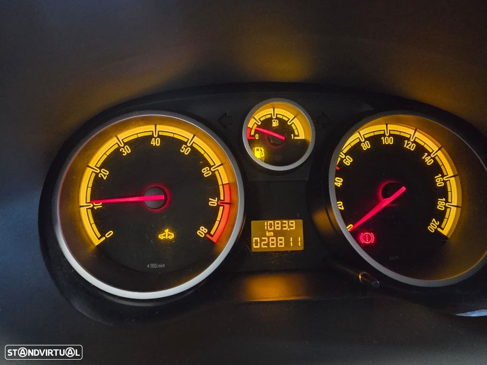 Opel Corsa - 2